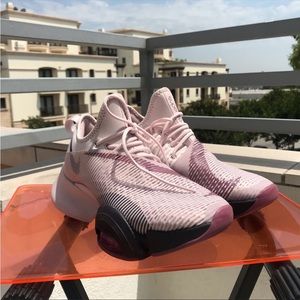 Brand new Nike superrep womxns